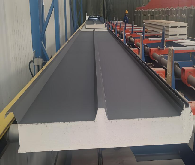 龙山聚氨酯泡沫保温板